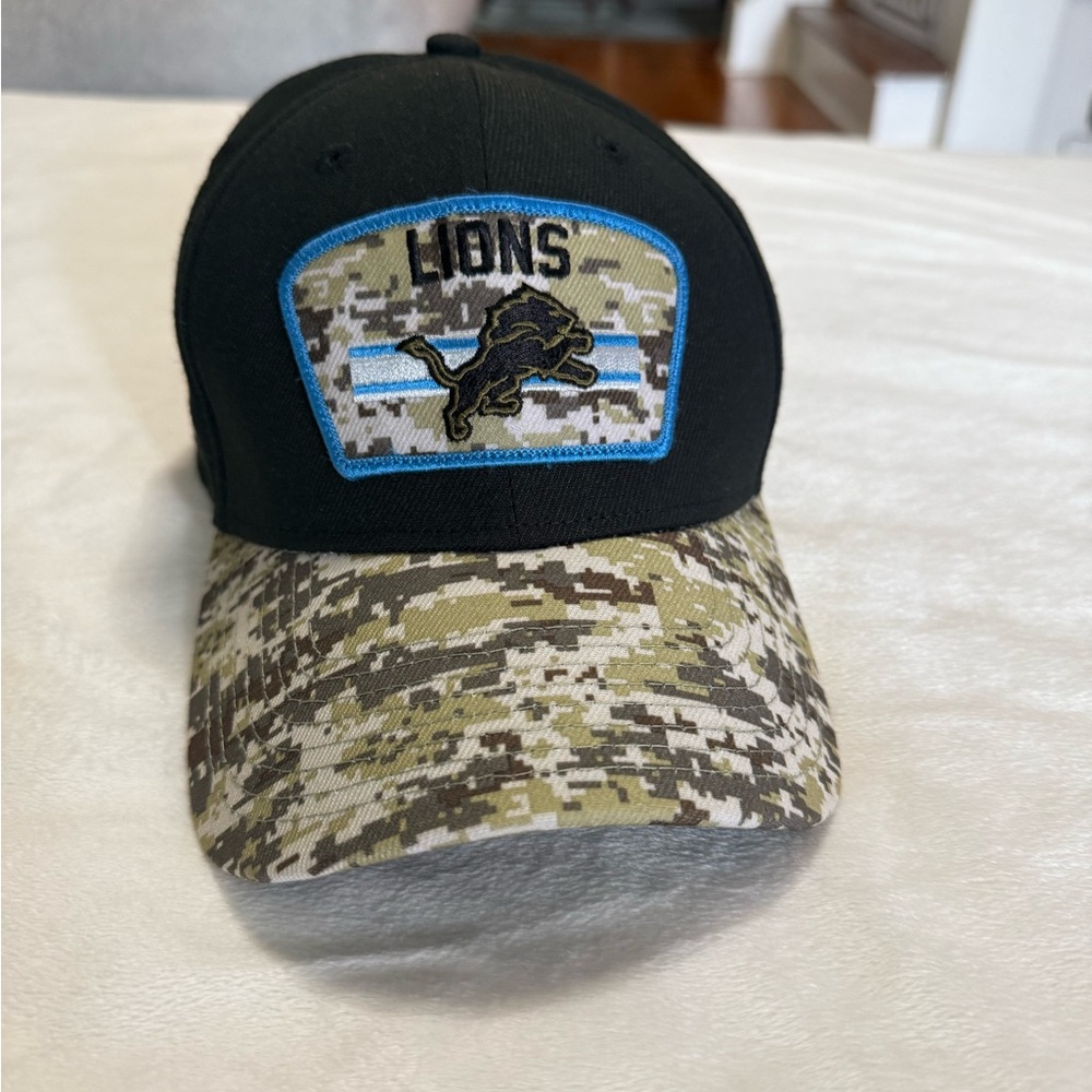 Lions Black and Camouflage Cap